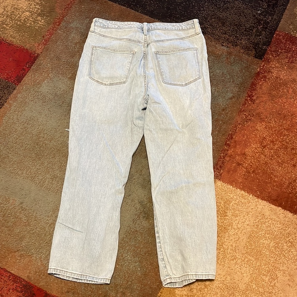 Super High Rise Ripped Jeans - Picture 2 of 4